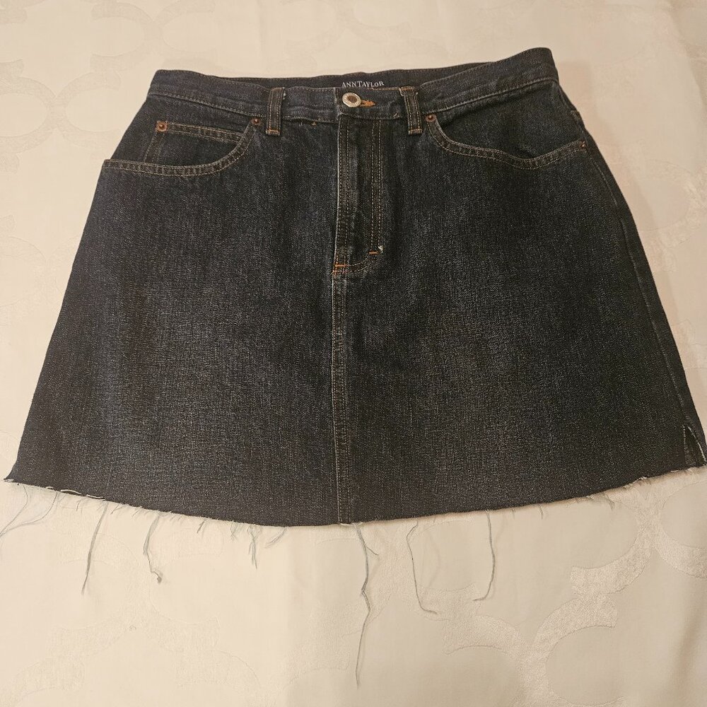 *Ann  Taylor Denim Mini Skirt Special Edition*